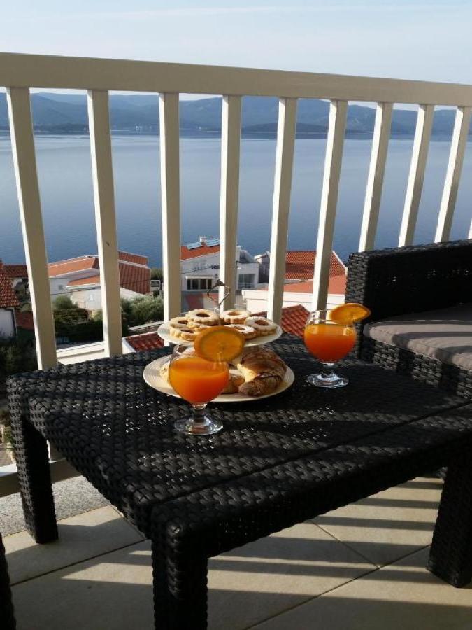 Apartman Sutalo Komarna Exterior foto